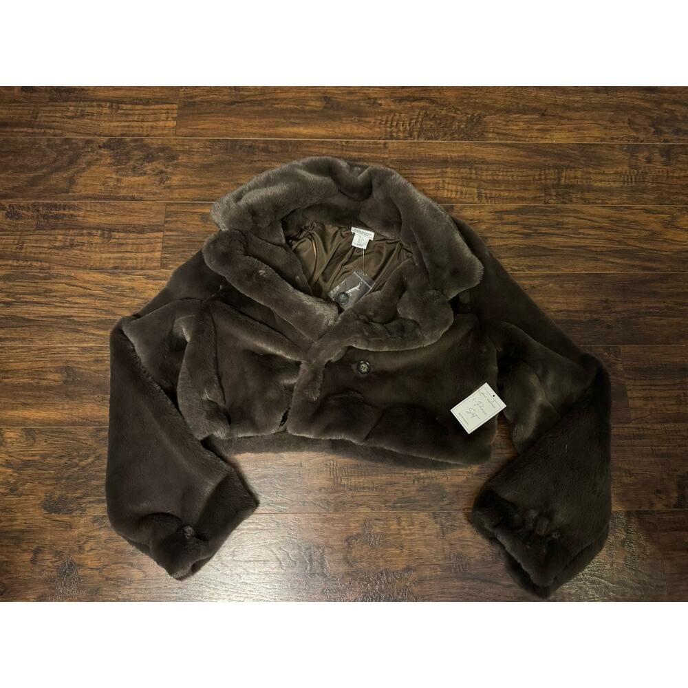 Song Of Style Brown Faux Fur Jacket L Brand New Crop 2 Button